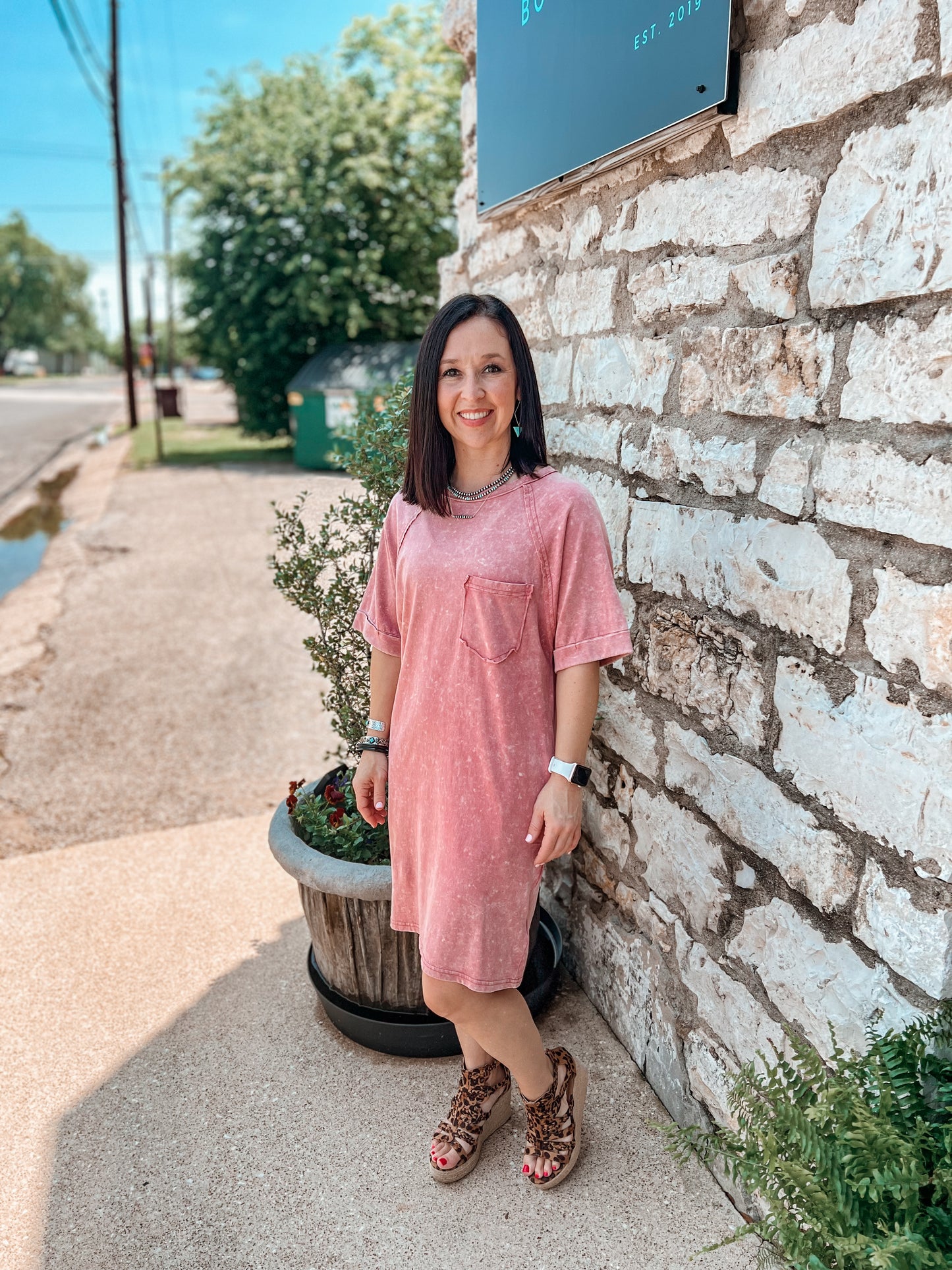 Round neck washed tee dress